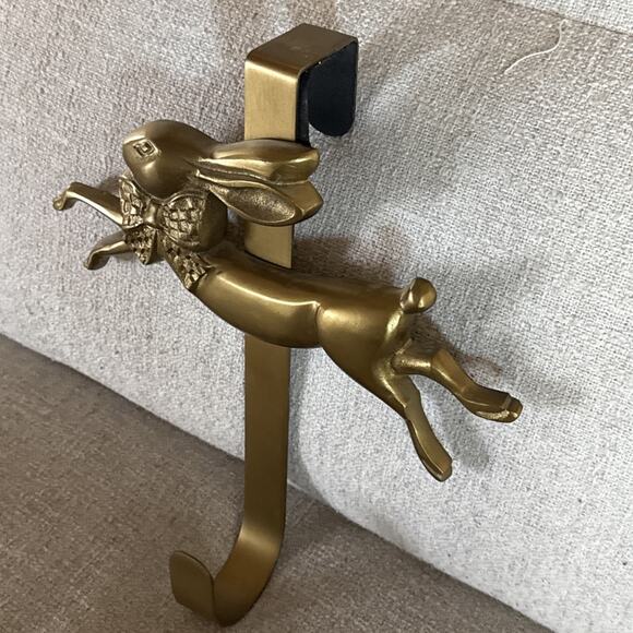 MacKenzie Childs Easter Bunny Rabbit Brass Door Hanger Wreath Holder - Picture 3 of 8